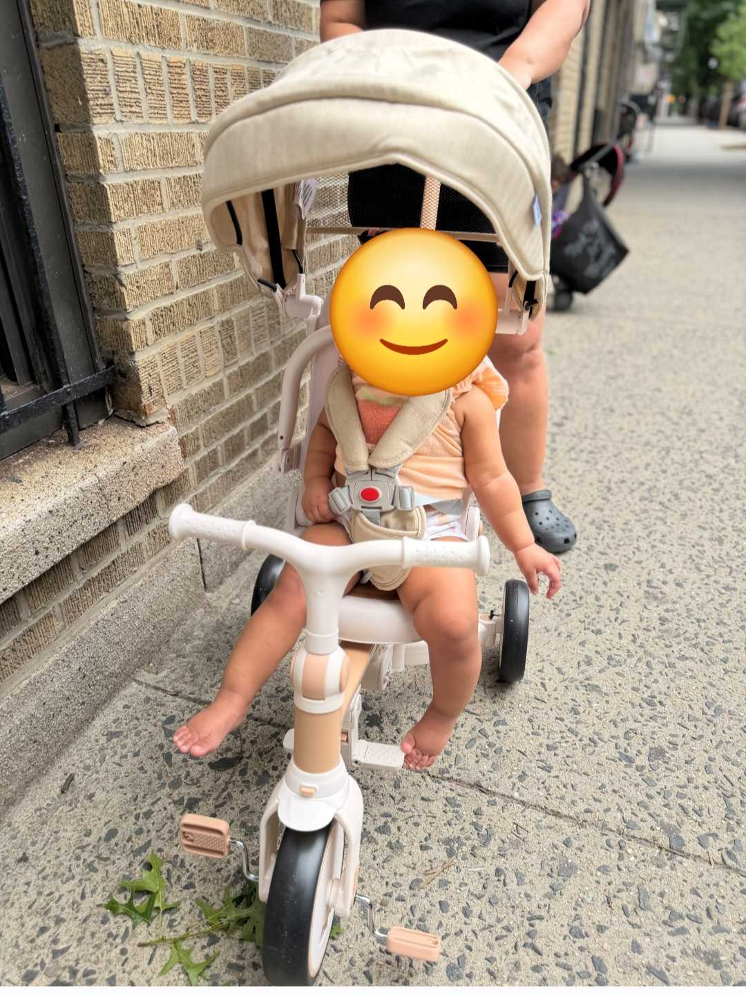 Muy buena calidad y cómodo a mi bebe le encanto muy bueno ahora para verano